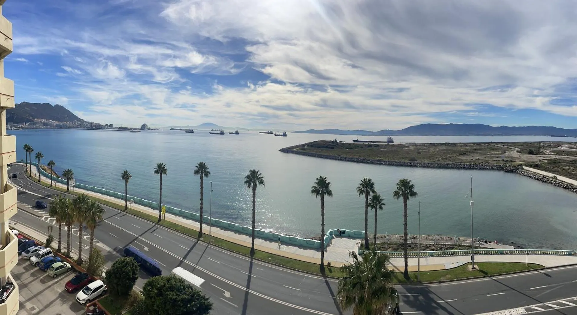 Vistas Roca Mar Apartment La Linea de la Concepcion Spain